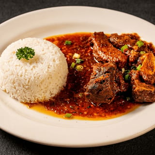 Oxtail and Rice